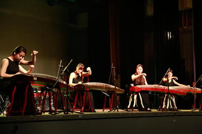 淮師與新加坡南洋藝術(shù)學(xué)院開(kāi)展文化藝術(shù)交流活動(dòng)